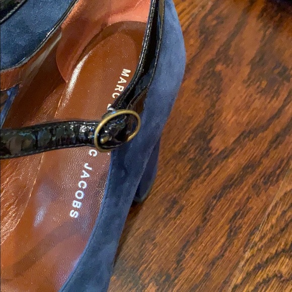 Marc Jacobs Mary Jane pumps 37.5 fits a 7 suede - Picture 3 of 4